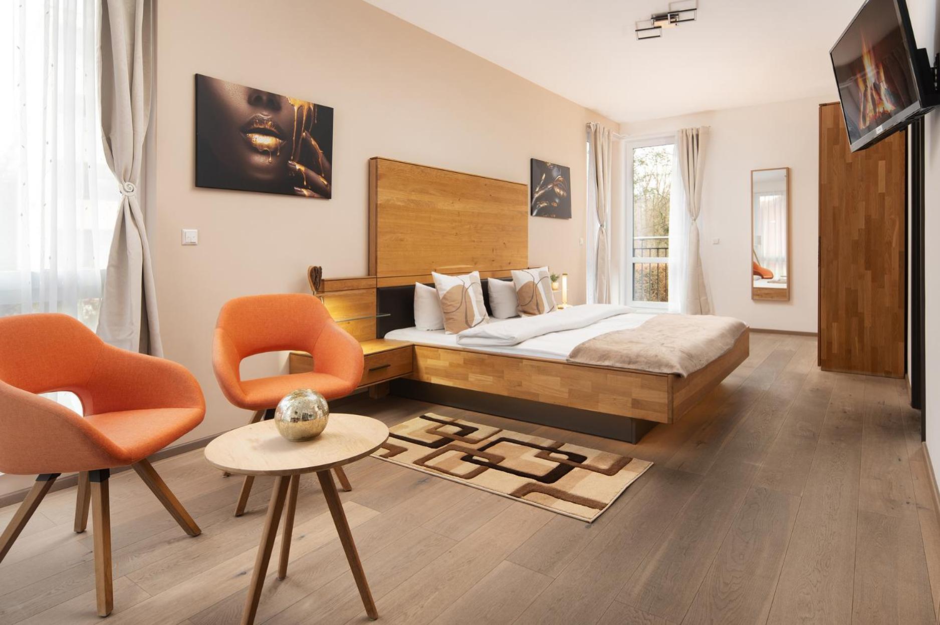Hotel Vier Jahreszeiten Therme & Kliniken Bad Krozingen Naehe Freiburg & Schwarzwald Ideal Fuer Wellness Kur & Business Ausfluege 24H Check In- Wlan & Parken Gratis Εξωτερικό φωτογραφία